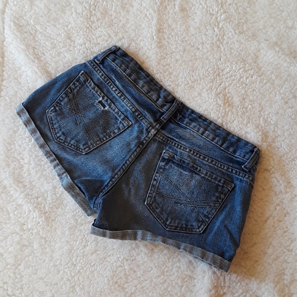 🌻 Aeropostale Jean shorts - Picture 3 of 4